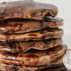 Panquecas Americanas de Chocolate | Uma delícia com bastante sabor para o café da manhã!