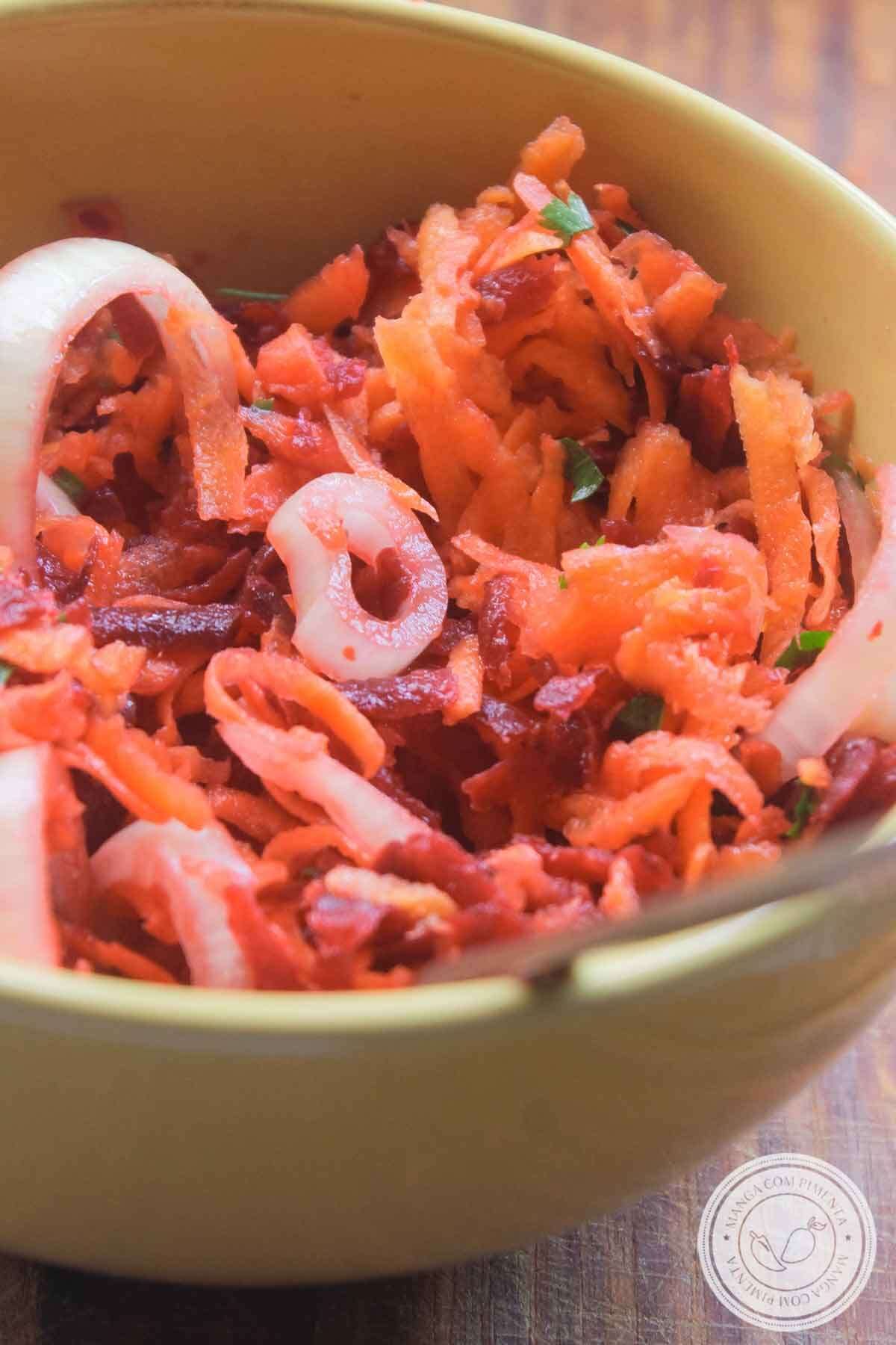 Receita Salada de Beterraba com Cenoura - nutritivo e delicioso para quem faz reeducação alimentar!