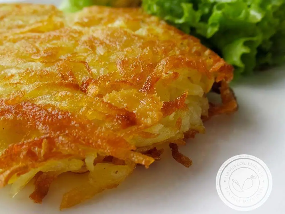 Batata Rosti  ou Batata Suíça - um prato delicioso para lanchar ou almoçar. 