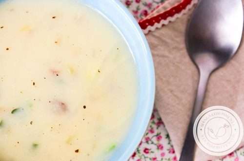 Sopa Creme Mandioca com pedaços de Carne - uma sopa deliciosa pros dias frios!