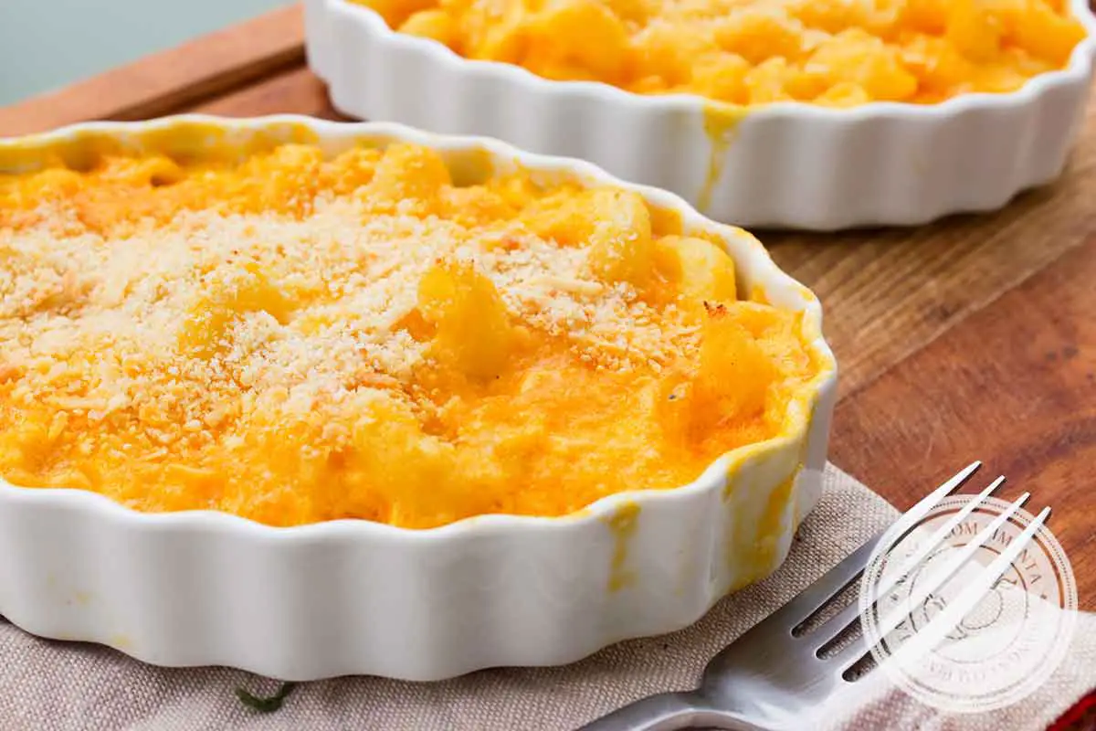 Receita de Macaroni and Cheese - um prato delicioso para preparar em casa.