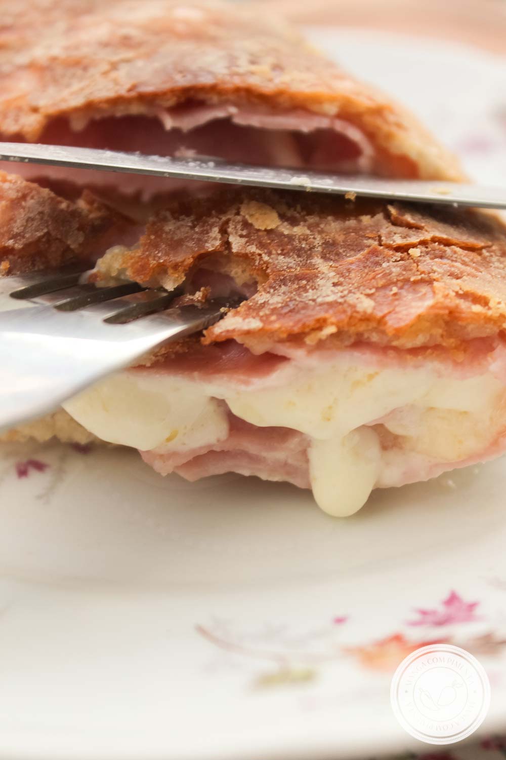 Pizza Rosca Presunto e Queijo - para um lanche caseiro em família no final de semana!