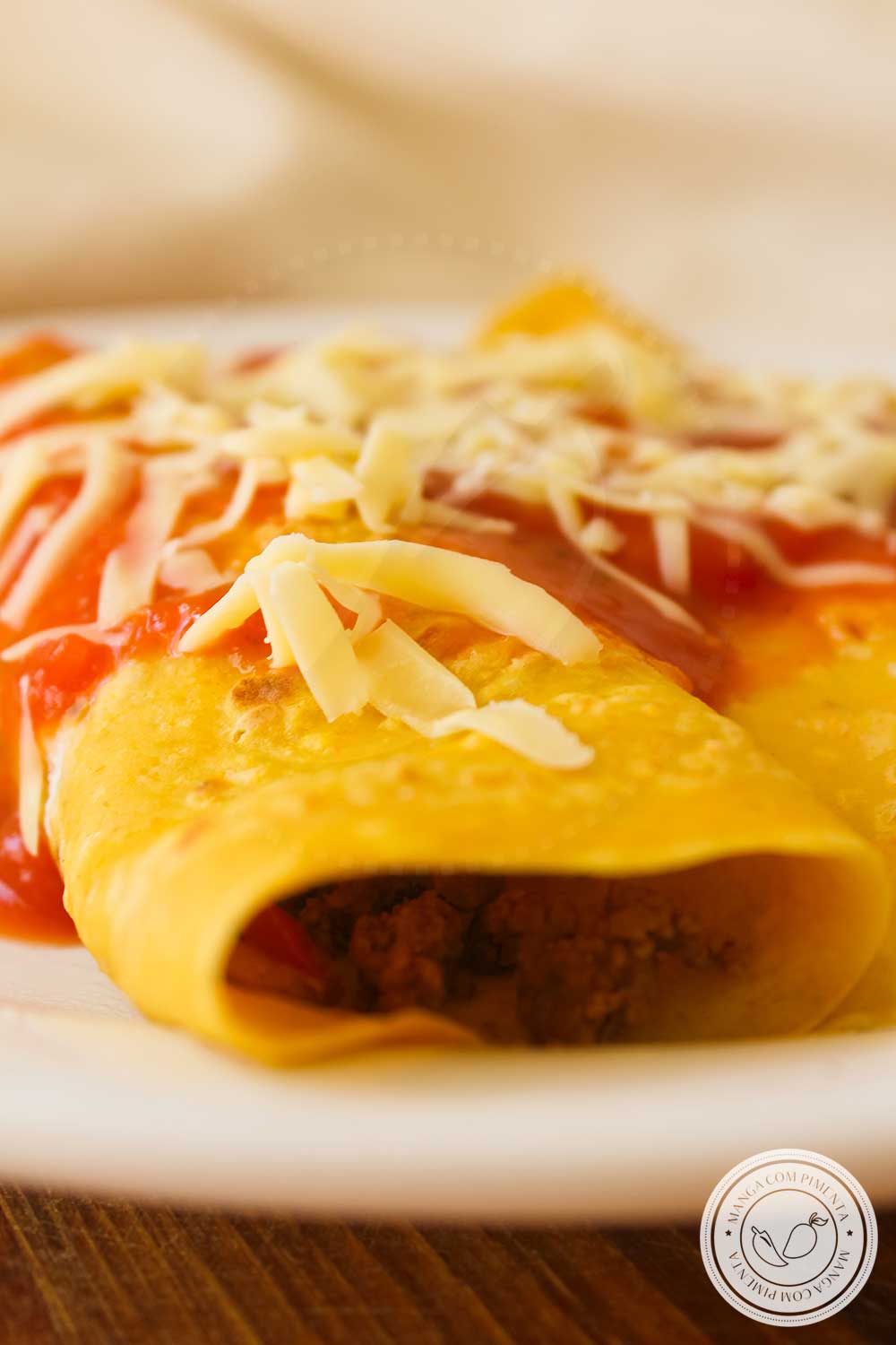 Receita de Panquecas de Cenoura recheadas com Carne Moída, um prato caseiro e delicioso para o almoço!