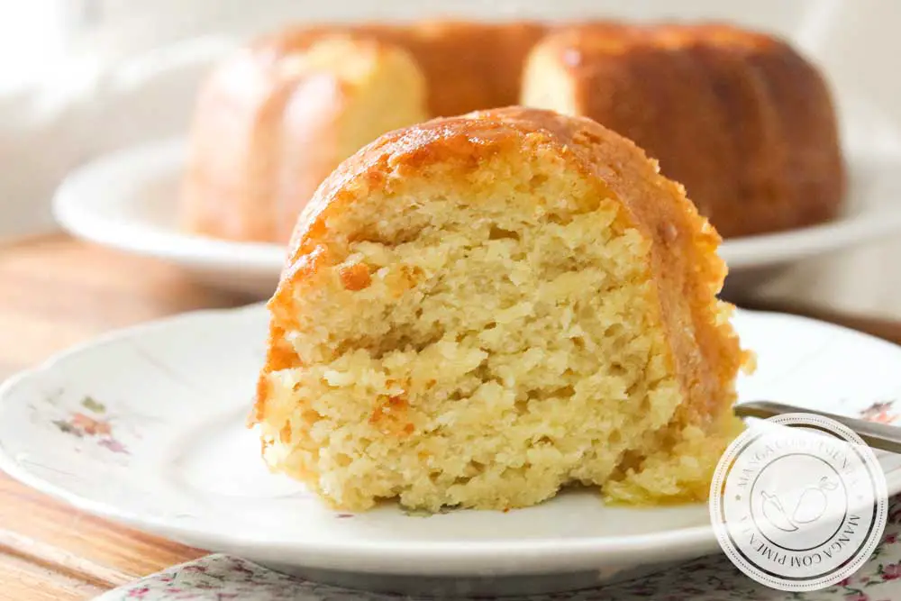 Receita de Bolo de Laranja sem Ovos - um doce caseiro para o café da manhã ou lanche da tarde da família!