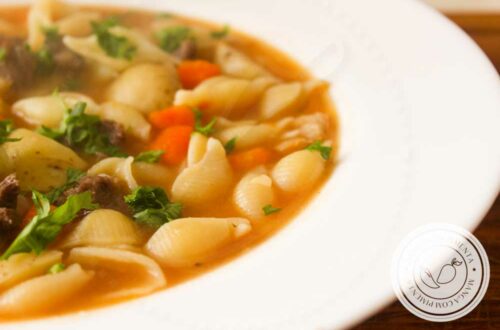 Receita de Sopa de Carne - compre aquela carne de segunda e faça uma sopa deliciosa para toda a família.
