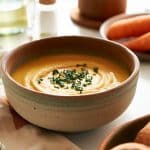 Sopa de batata doce cremosa simples