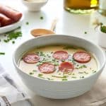 sopa de mandioca com linguiça calabresa